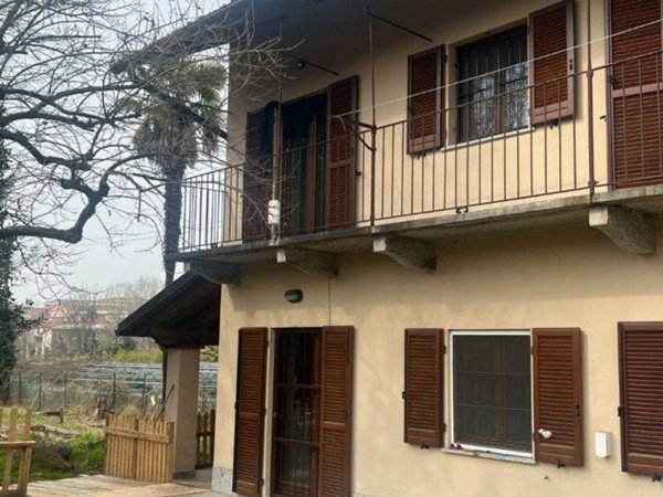 appartamento in vendita a Collegno in zona Savonera