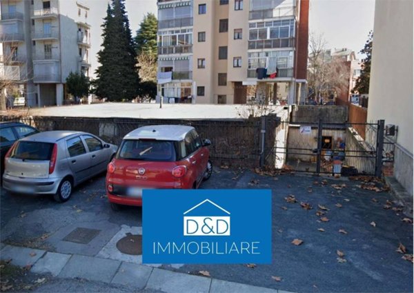 locale commerciale in vendita a Collegno