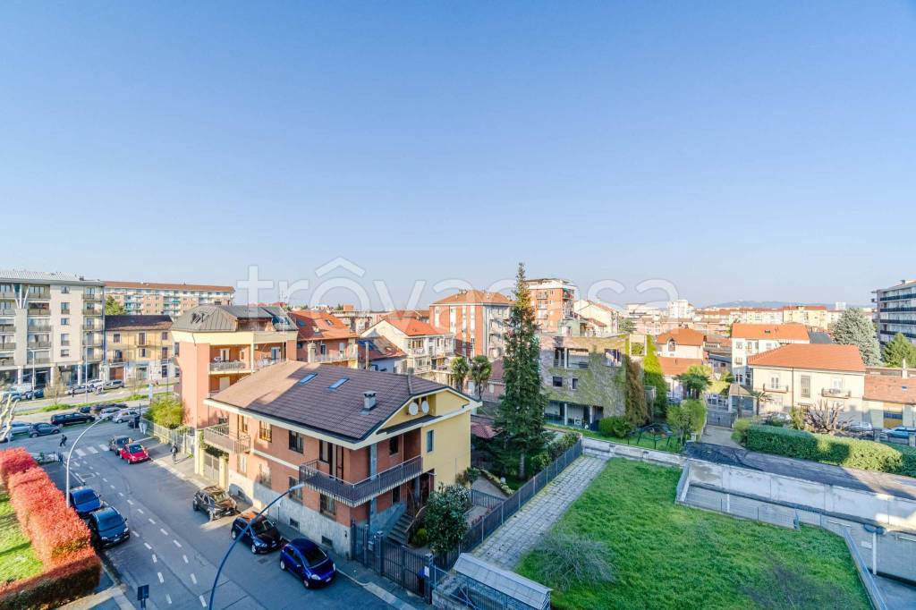 appartamento in vendita a Collegno