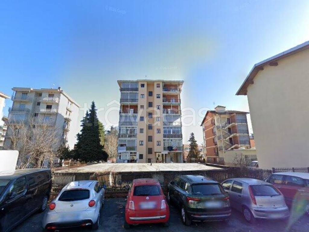 locale commerciale in vendita a Collegno