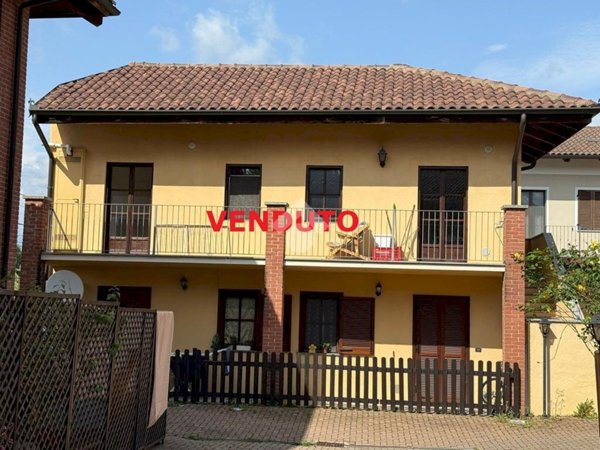 appartamento in vendita a Collegno in zona Savonera