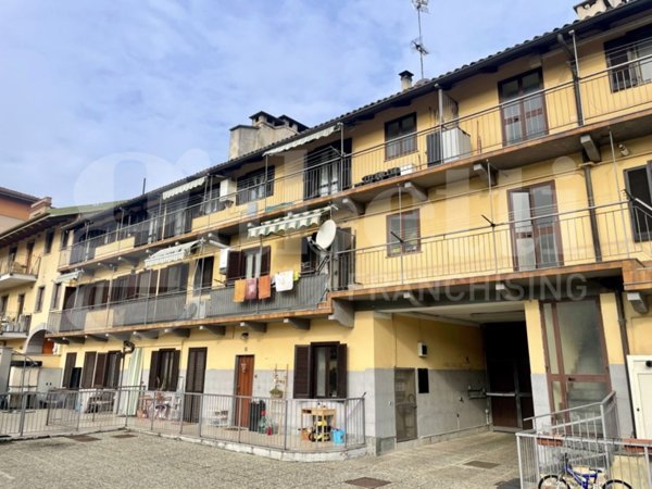 appartamento in vendita a Collegno in zona Savonera