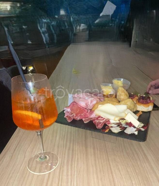 negozio in vendita a Collegno