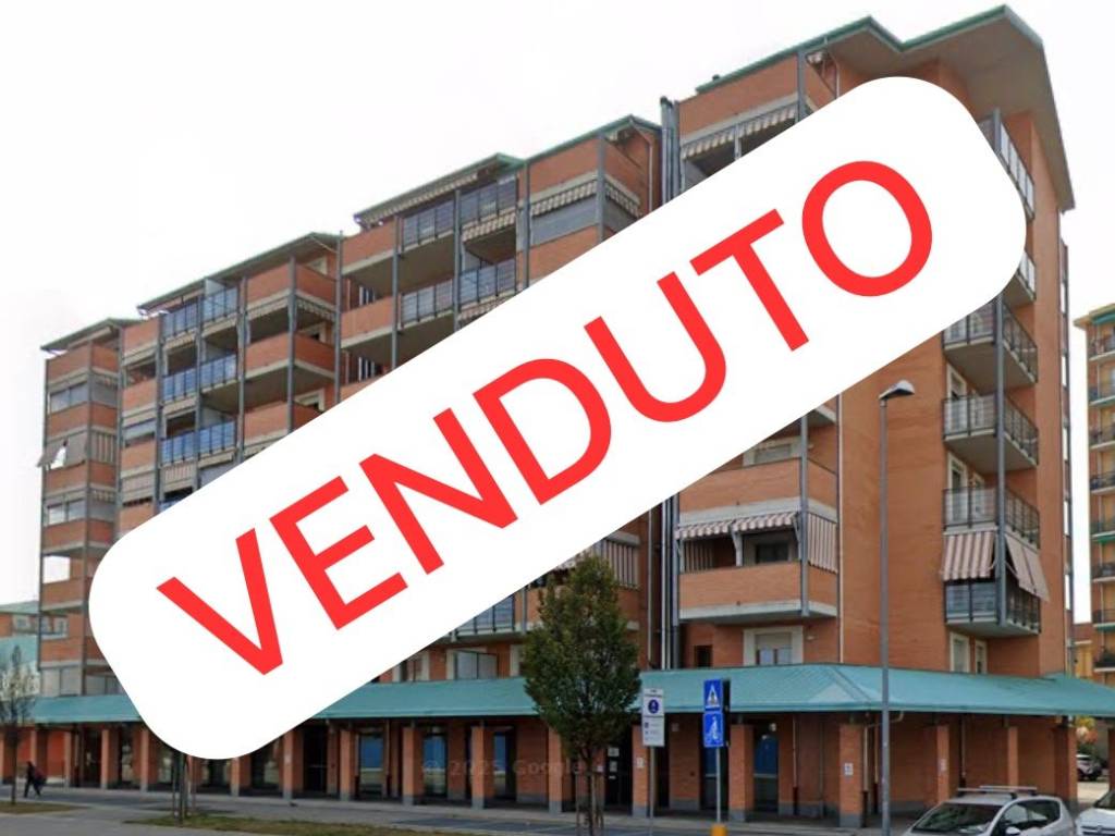 appartamento in vendita a Collegno in zona Leumann