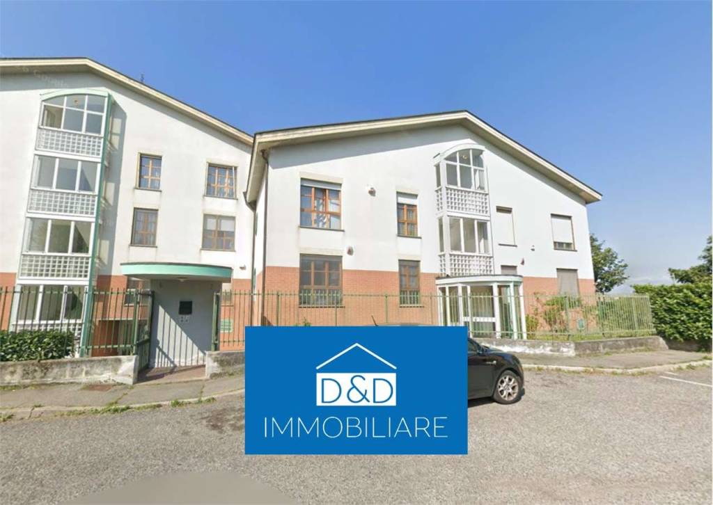 appartamento in vendita a Collegno in zona Savonera