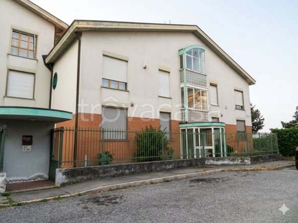 appartamento in vendita a Collegno in zona Savonera