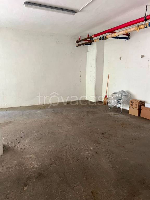 locale di sgombero in vendita a Collegno
