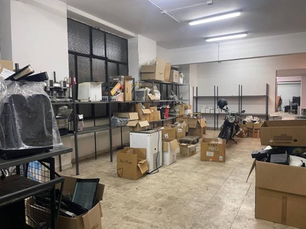 negozio in vendita a Collegno