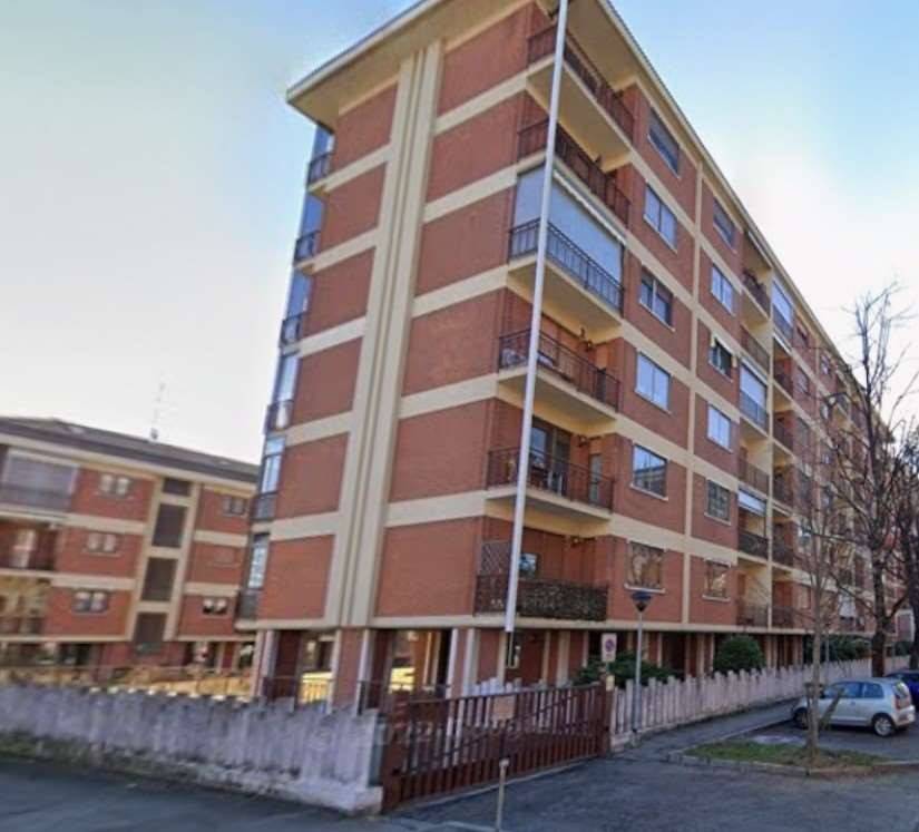 appartamento in vendita a Collegno in zona Savonera