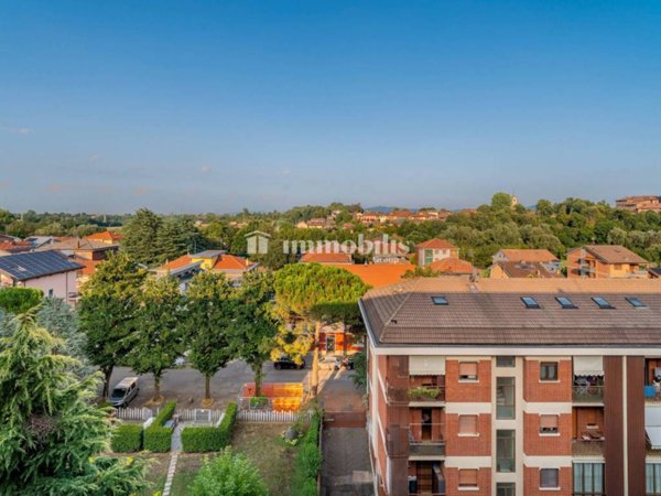 appartamento in vendita a Collegno in zona Savonera