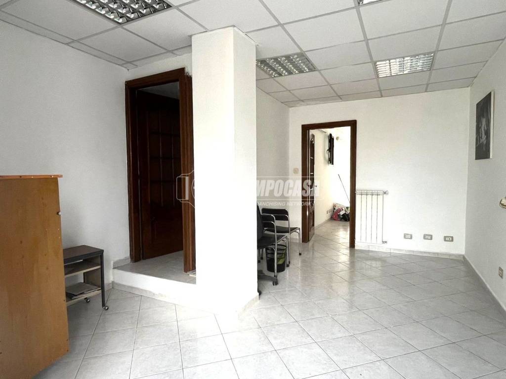 negozio in vendita a Collegno
