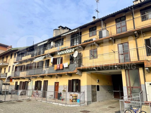 appartamento in vendita a Collegno in zona Savonera