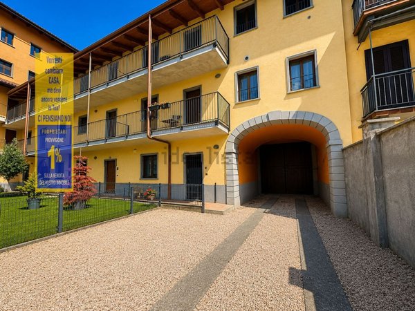 appartamento in vendita a Collegno in zona Savonera