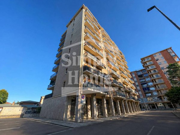 appartamento in vendita a Collegno in zona Leumann