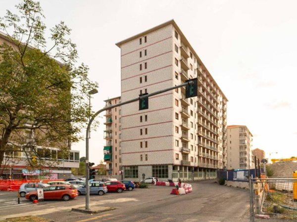 appartamento in vendita a Collegno in zona Leumann