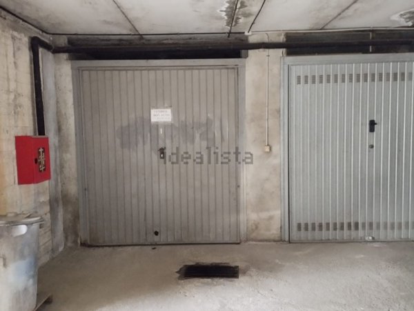 box auto in vendita a Collegno in zona Savonera