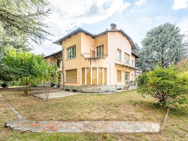 casa indipendente in vendita a Collegno