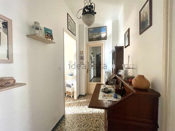 appartamento in vendita a Collegno in zona Leumann