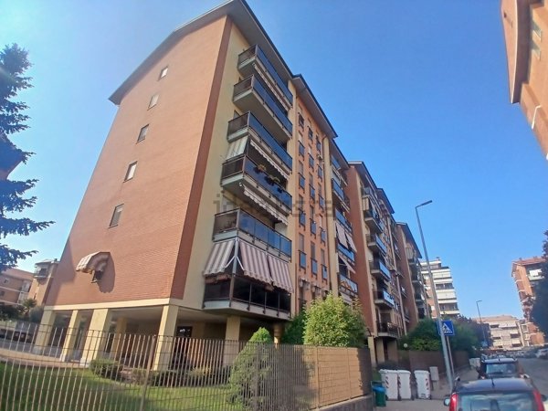appartamento in vendita a Collegno in zona Savonera