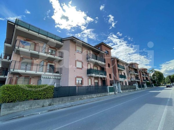 appartamento in vendita a Collegno in zona Leumann