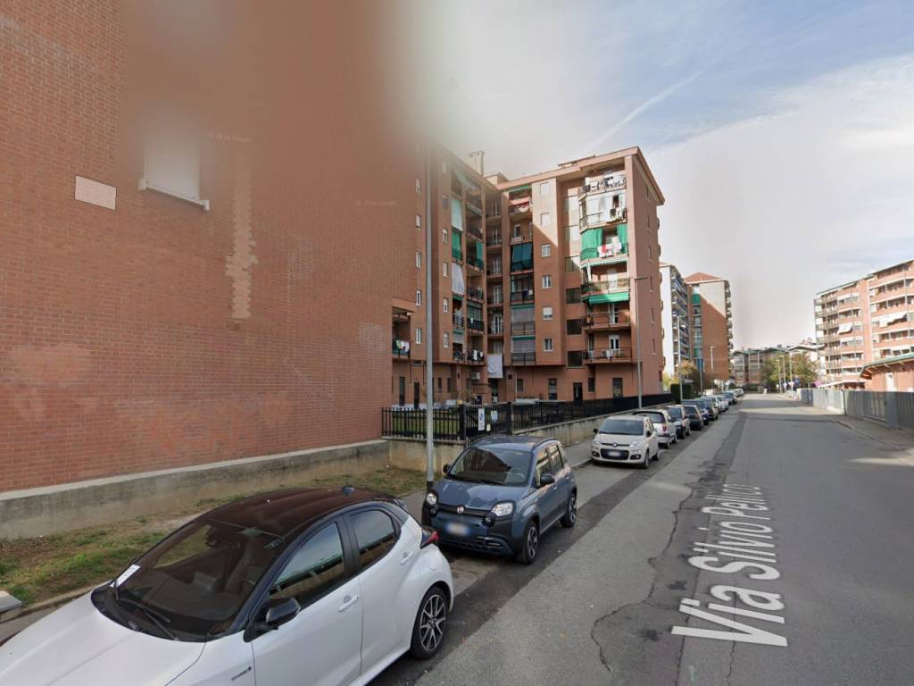 box auto in vendita a Collegno in zona Leumann