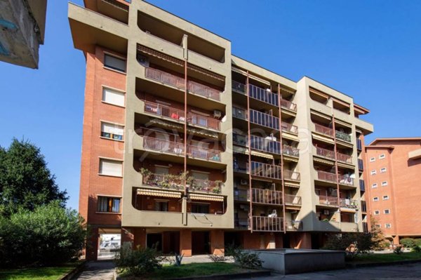 appartamento in vendita a Collegno in zona Leumann