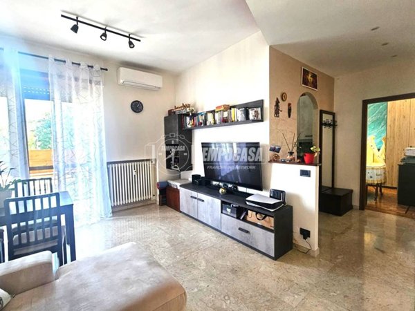 appartamento in vendita a Collegno in zona Leumann