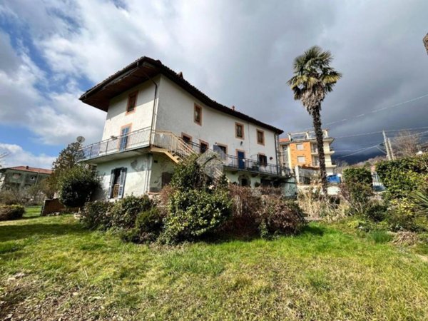 casa indipendente in vendita a Colleretto Castelnuovo