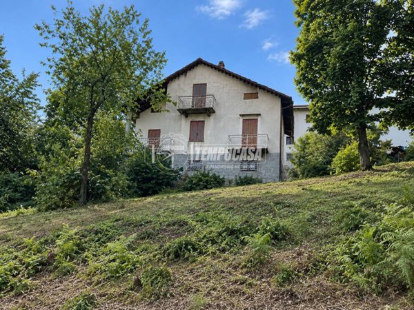 casa indipendente in vendita a Colleretto Castelnuovo