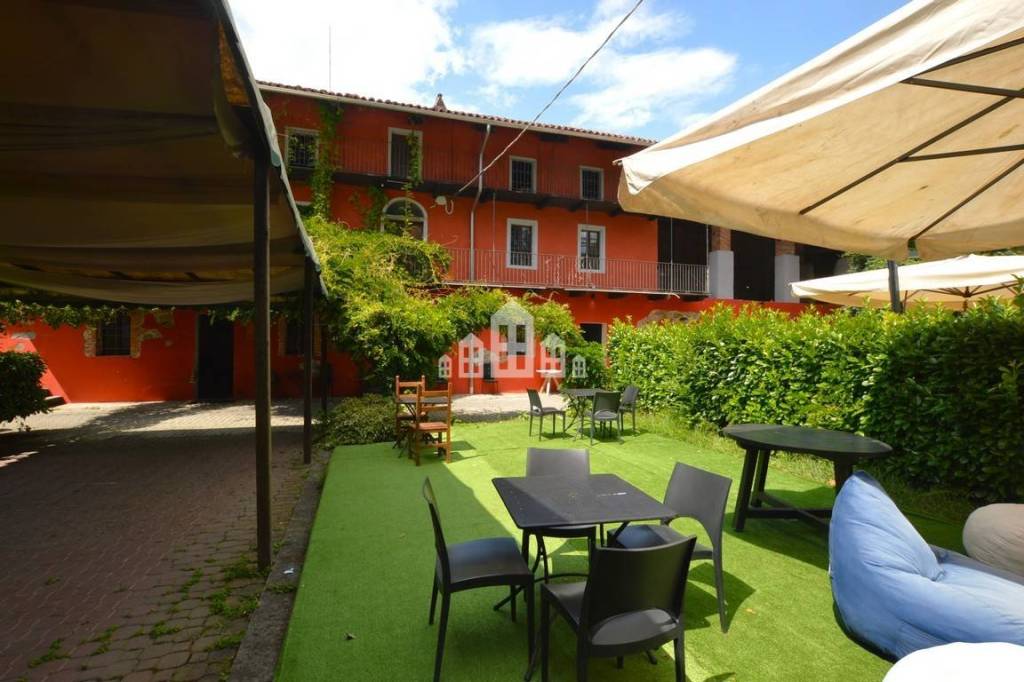 negozio in vendita a Colleretto Giacosa