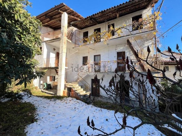 casa semindipendente in vendita a Colleretto Giacosa