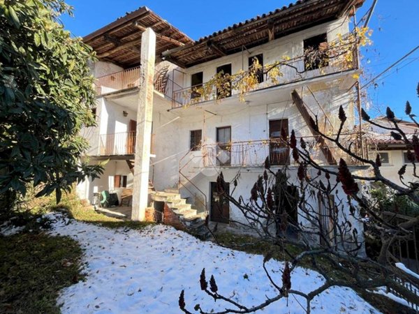 casa indipendente in vendita a Colleretto Giacosa