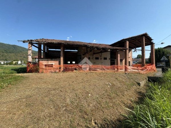 casa indipendente in vendita a Colleretto Giacosa