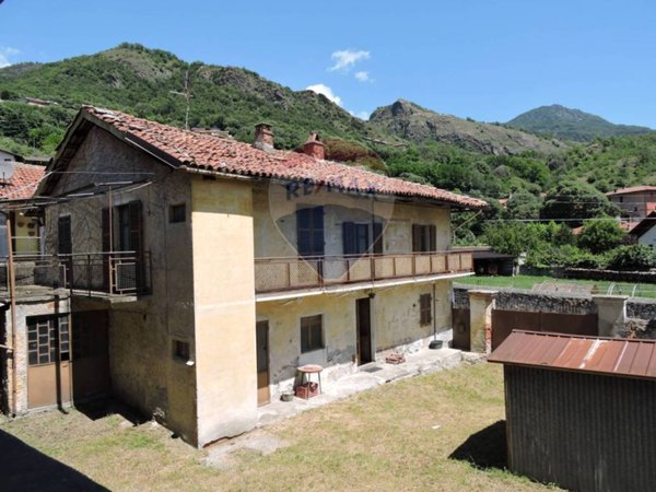 casa indipendente in vendita a Condove