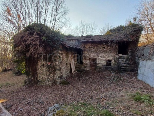 casale in vendita a Condove