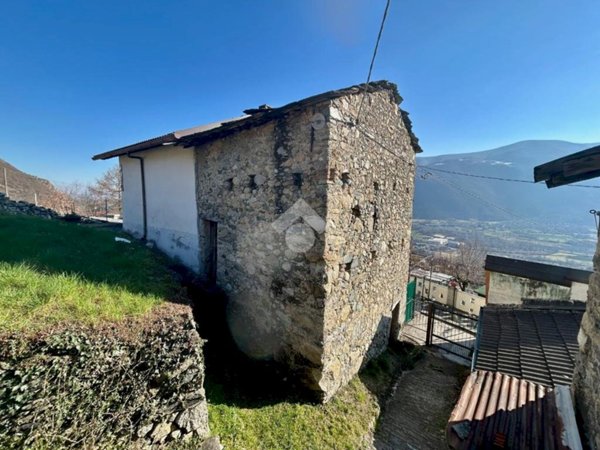 casa semindipendente in vendita a Condove