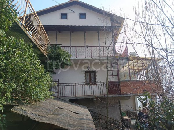 casa indipendente in vendita a Condove in zona Giagli