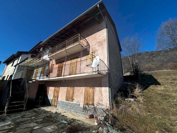 casa semindipendente in vendita a Condove in zona Grange