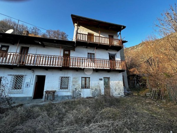 casa semindipendente in vendita a Condove in zona Bellafugera