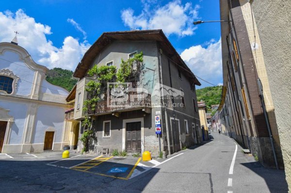 casa indipendente in vendita a Condove