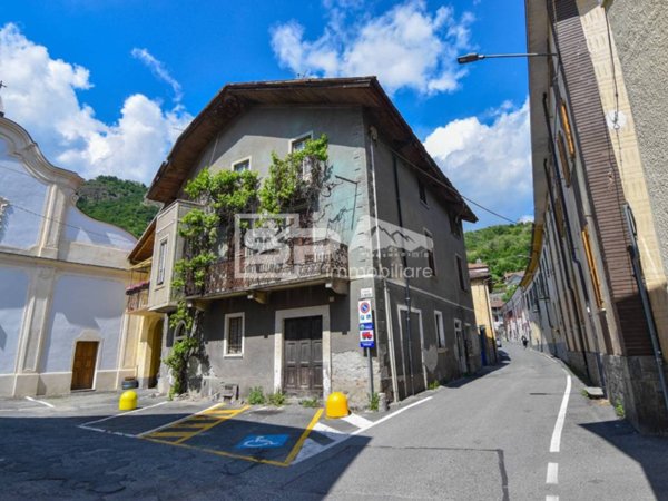 casa indipendente in vendita a Condove