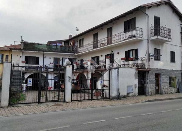 negozio in vendita a Condove