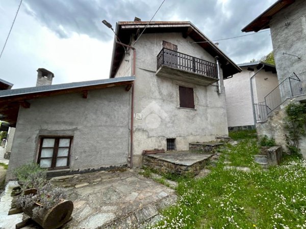 casa semindipendente in vendita a Condove