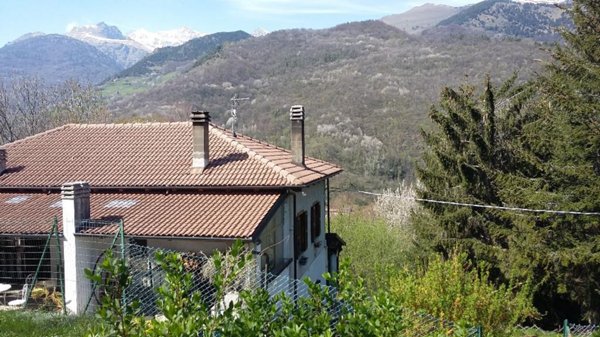casa indipendente in vendita a Condove