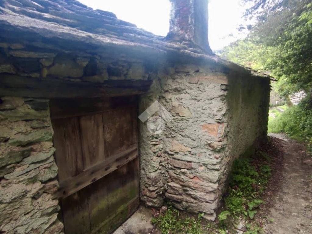 casale in vendita a Condove