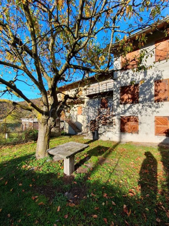 casa indipendente in vendita a Condove in zona Giagli