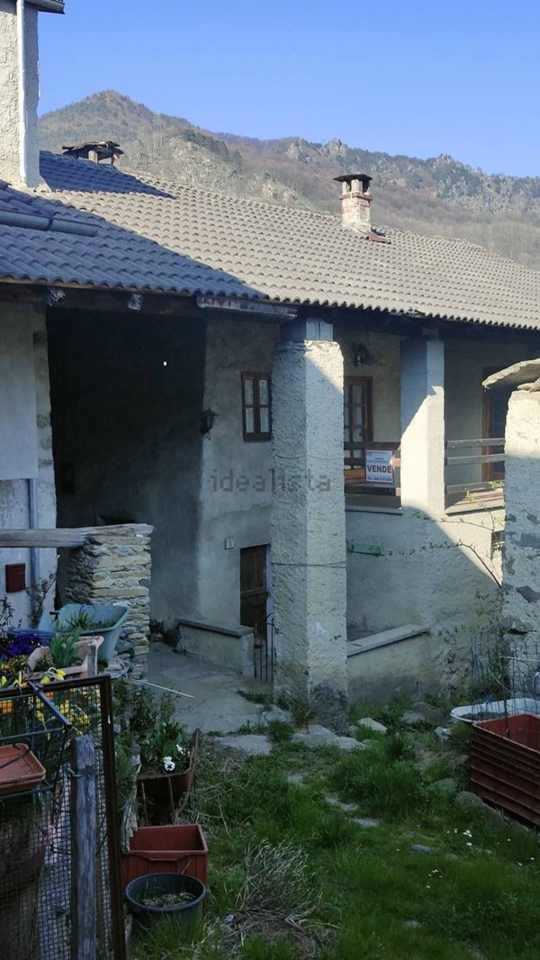 casa indipendente in vendita a Condove