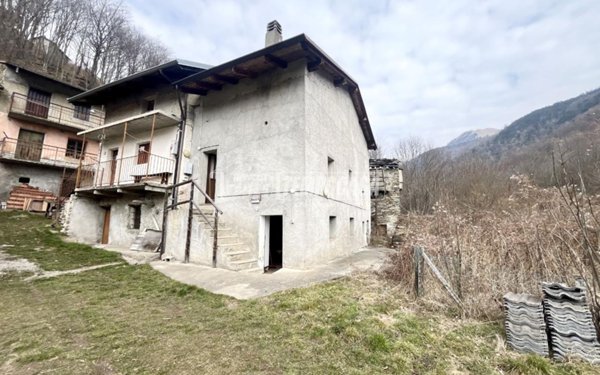 casa indipendente in vendita a Condove