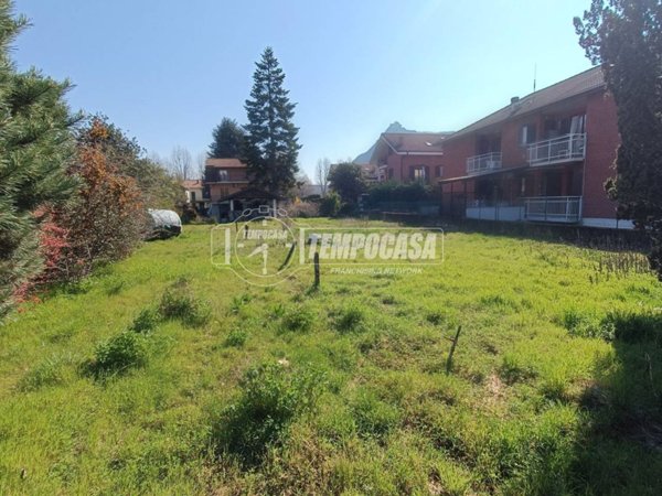 terreno edificabile in vendita a Condove