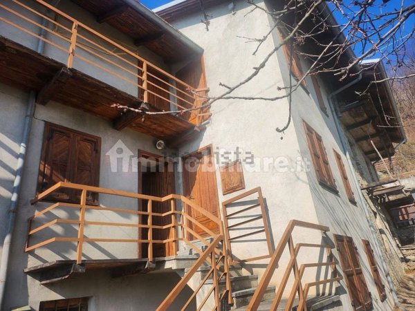 casa indipendente in vendita a Condove in zona Giagli
